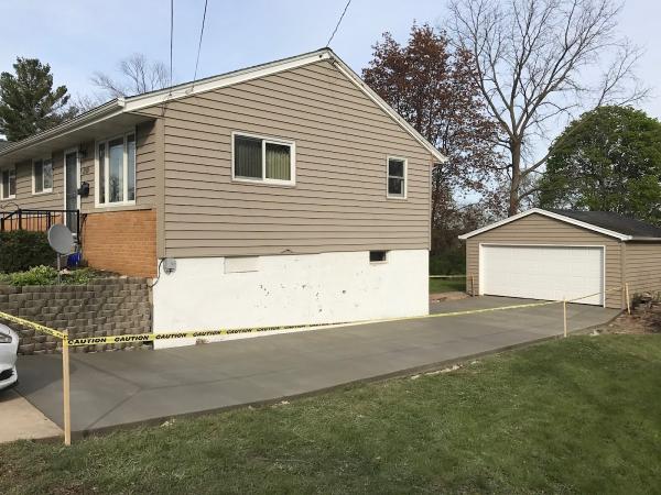 Bruce Dahlgren Construction LLC
