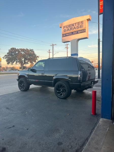 Fuentes Garage