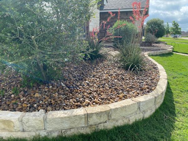 Salado Landscaping LLC