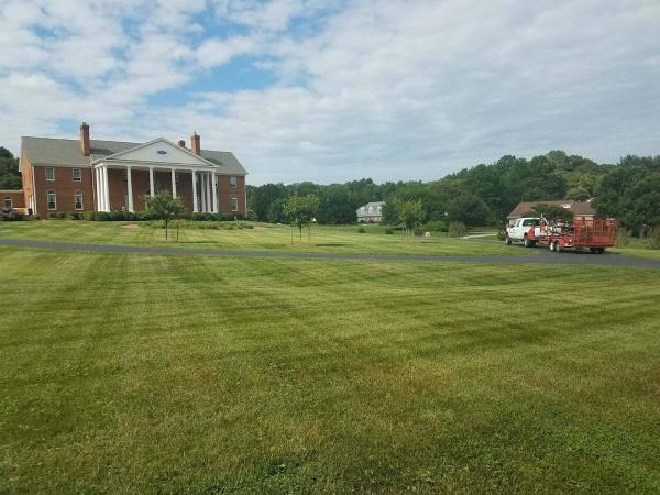 Maple Hill Lawn and Garden