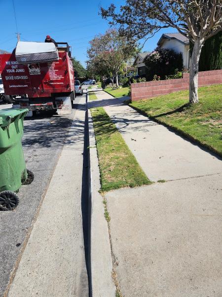 Junk Knockerz Junk Removal and Hauling Services