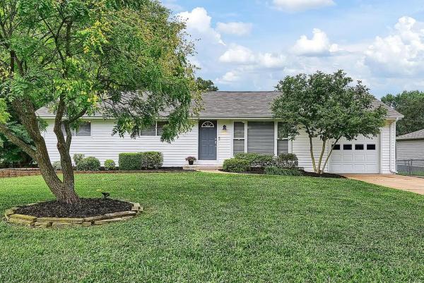 Dan Lawless- Wood Brothers Realty
