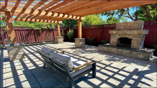 Evanston Landscaping LLC