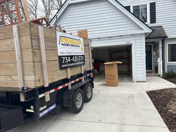 Stronghold Junk Removal LLC