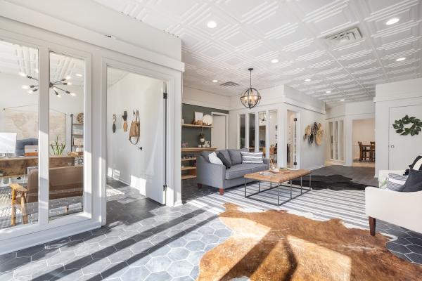 Oak & Key Realty