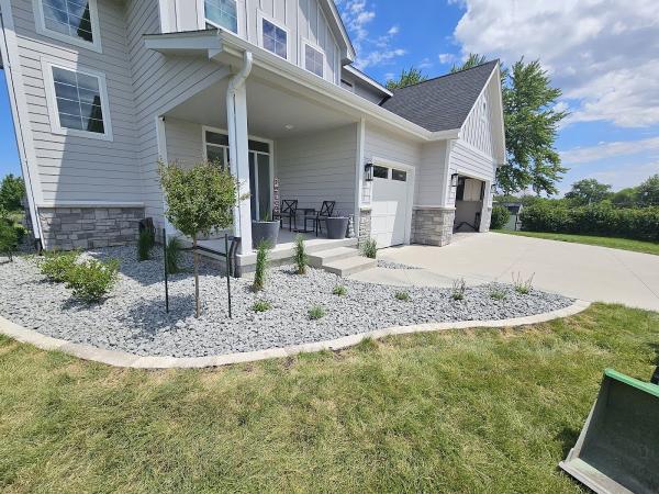 Lawnoxygen Quality Landscape Solutions LLC