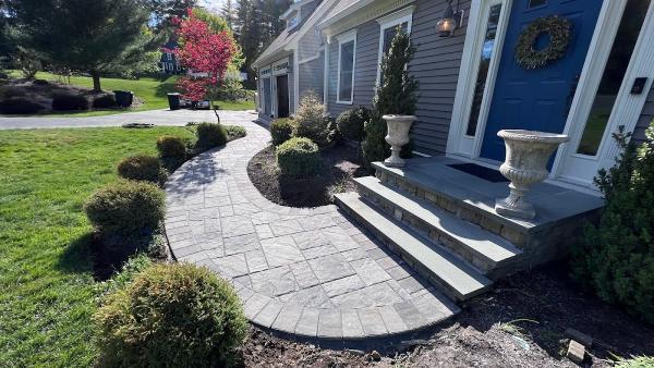 Green World Landscaping Svcs