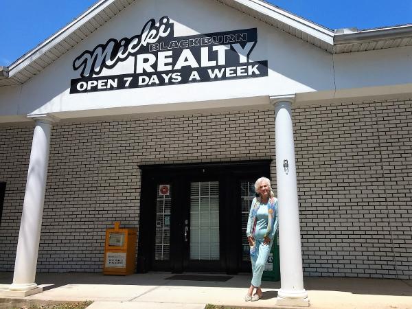 Micki Blackburn Realty