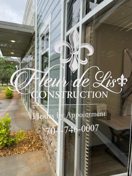 Fleur de Lis Construction
