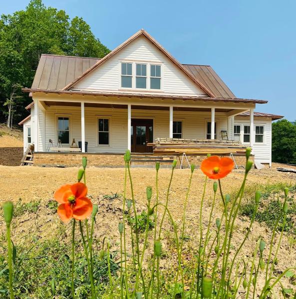 Valley Roofing & Exteriors