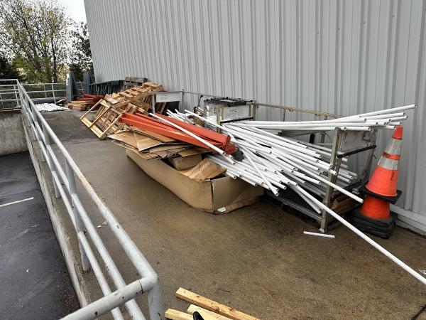 Junk Hauling by Big Chris