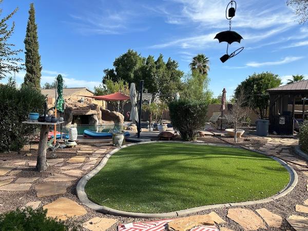 Elaborate Landscape Management