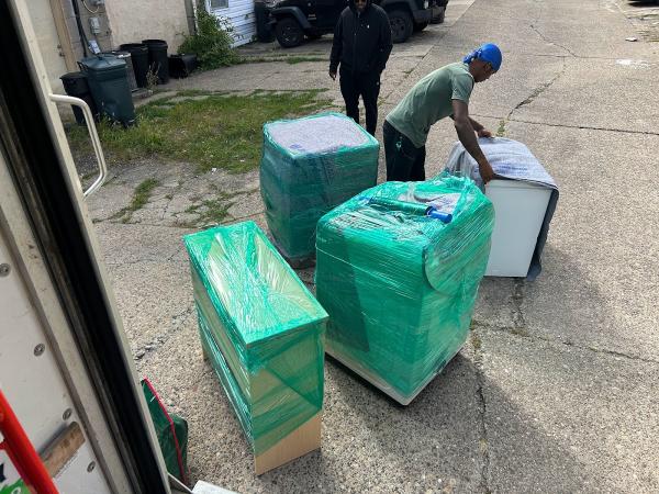 Alien Movers Philly