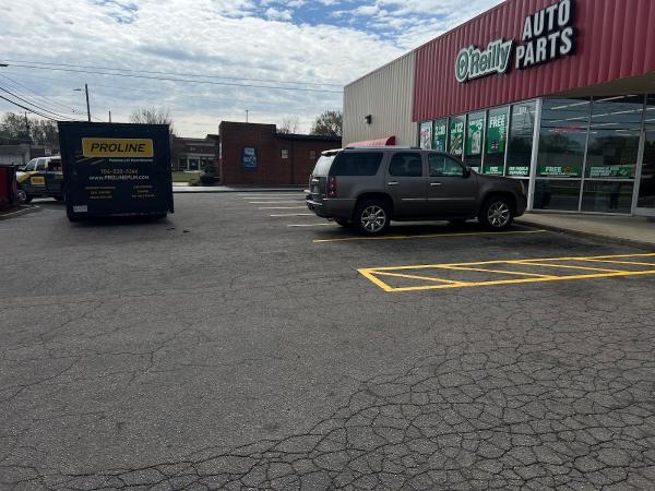 Proline Parking Lot Maintenance