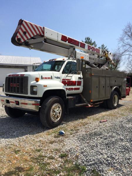 Arborist Professionals by Midwestern Tree Experts