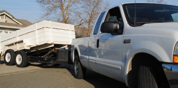 Sanchez Home and Yard Service Junk Removal and Hauling Lincoln