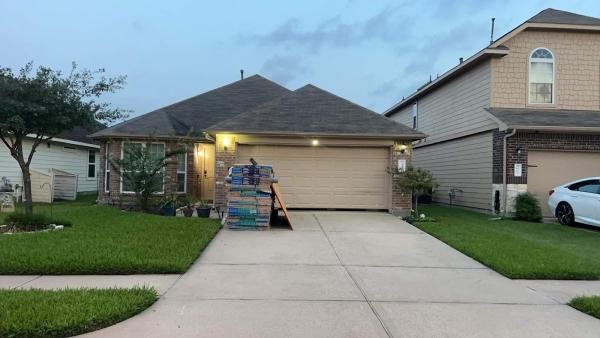 SLK Roofing & Construction