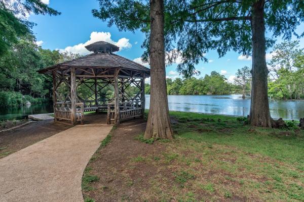 Hassmann Real Estate Group Inc