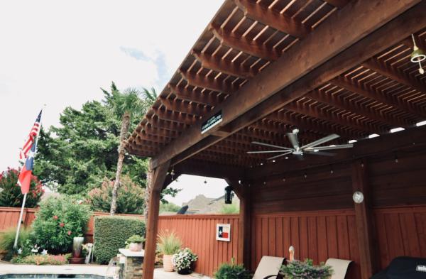 Qualis Roofing & Construction