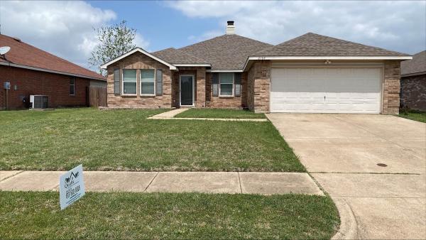 Qualis Roofing & Construction