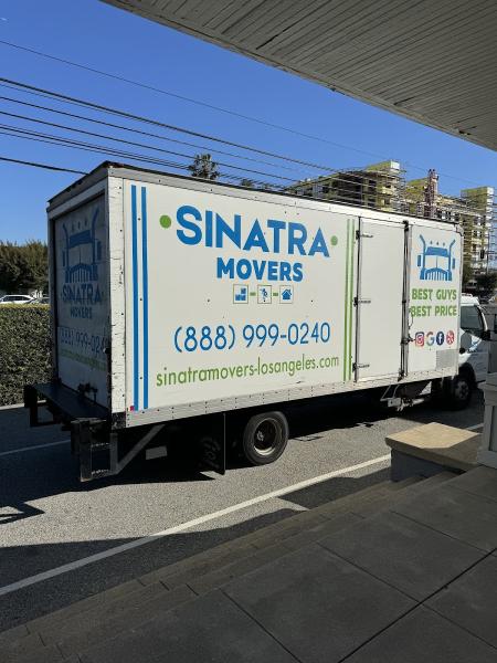 Sinatra Movers