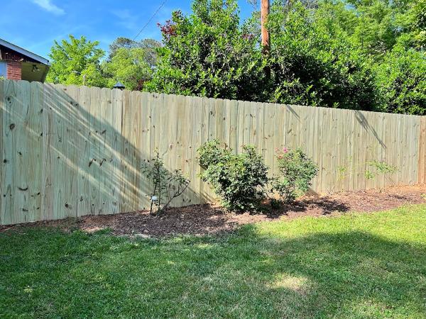 Raleigh Fence Builders LLC