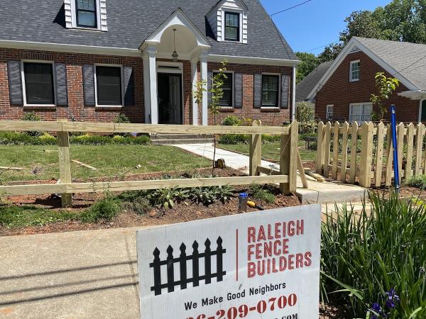 Raleigh Fence Builders LLC