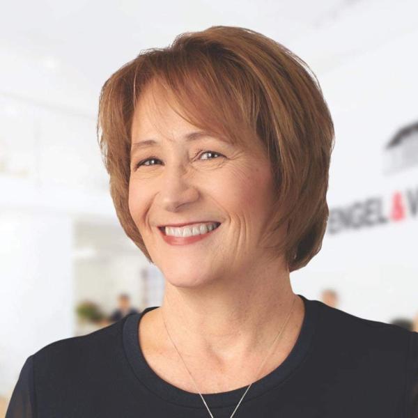 Meshelle Koch-Realtor