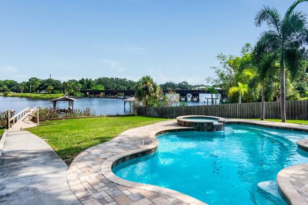McKune Team With Keller Williams Brevard