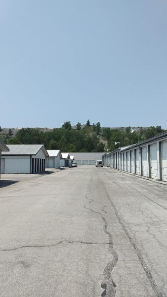 Ardmore Plaza U-Store
