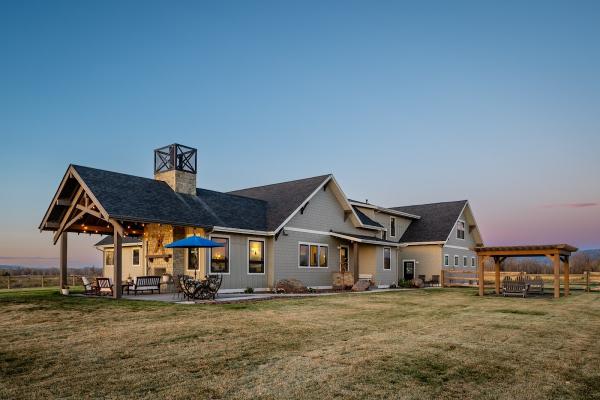 Ebbighausen Homes