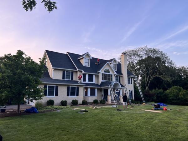 Fana Roofing & Siding LLC