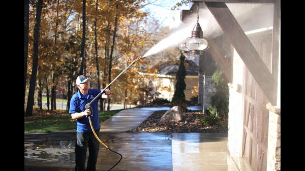 Blue Dawg Power Wash
