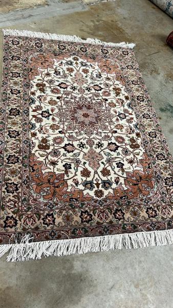 Glorious Rug Cleaning Service
