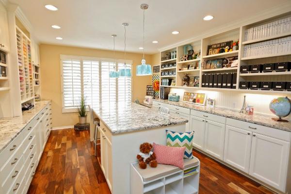 S & S Custom Cabinets