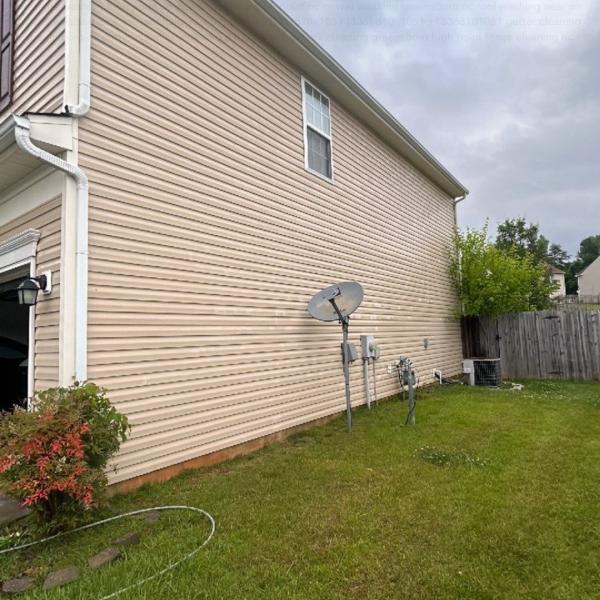 Mitchell's Pressure Washing