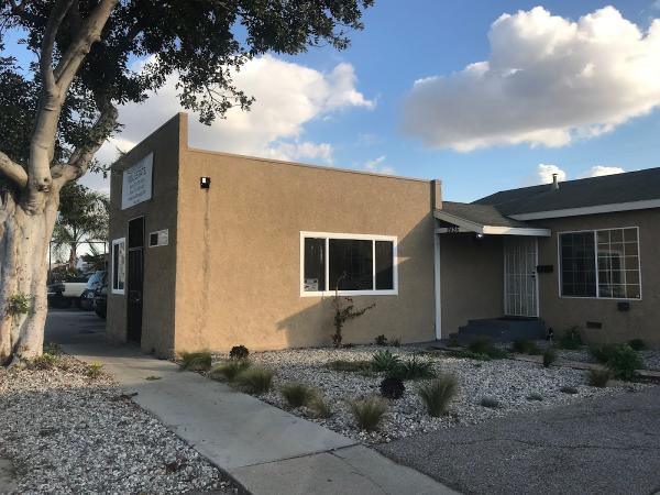 Bhaus Eight Real Estate