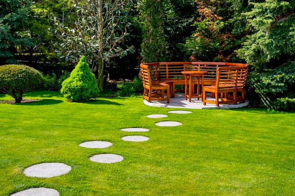 Commercial Lawn & Landscape