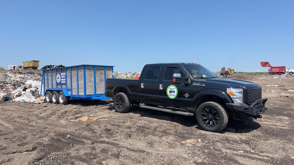 Rubber Wheel Dumpster