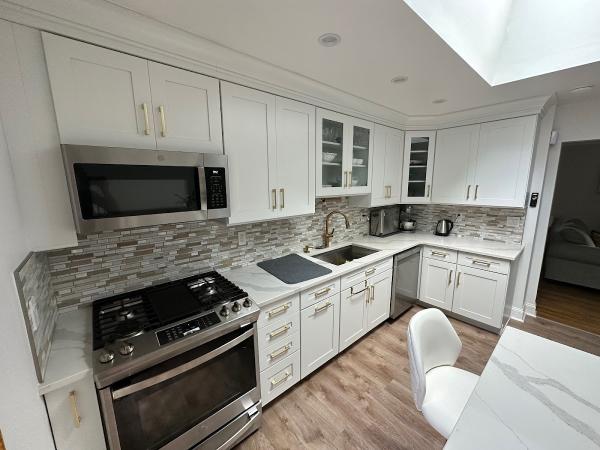 Hrrc Home Renovation-Licensed Construction Company