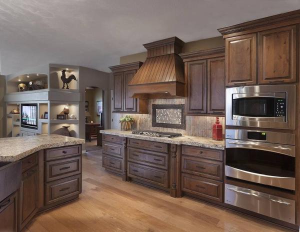 Oakcraft Elegant Cabinetry