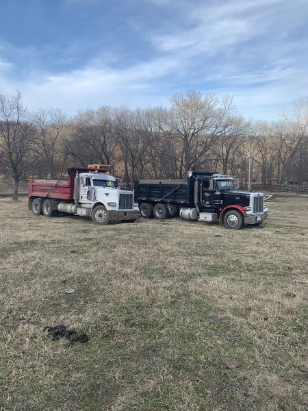 Ashlock Construction Dozer and Dumptruck Service