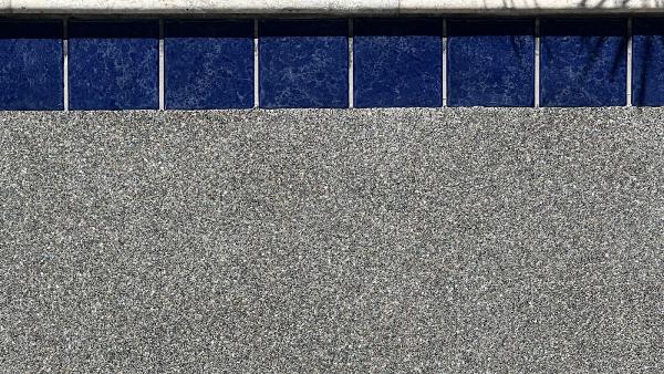 Bullfrog Pool Tile Cleaning