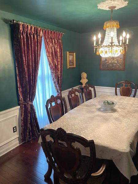 Knott's Interiors & Flooring