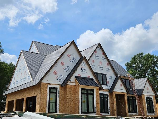 A&E Roofing & Construction