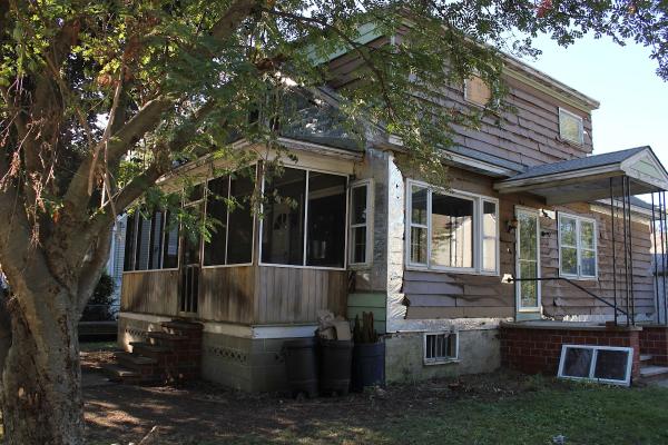 Dependable J M R Siding