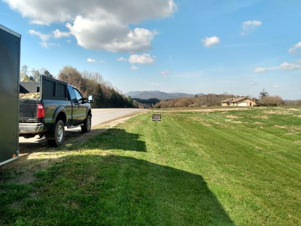 Pinette Lawncare and Landscaping
