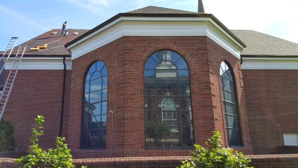 Flores Roofing & Painting