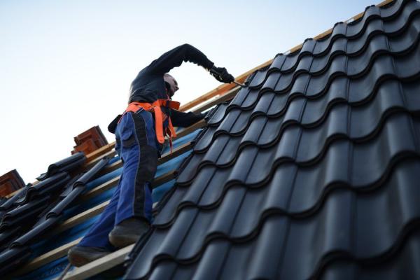 LYJ Roofing