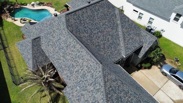 Crescent City Roofing & Construction